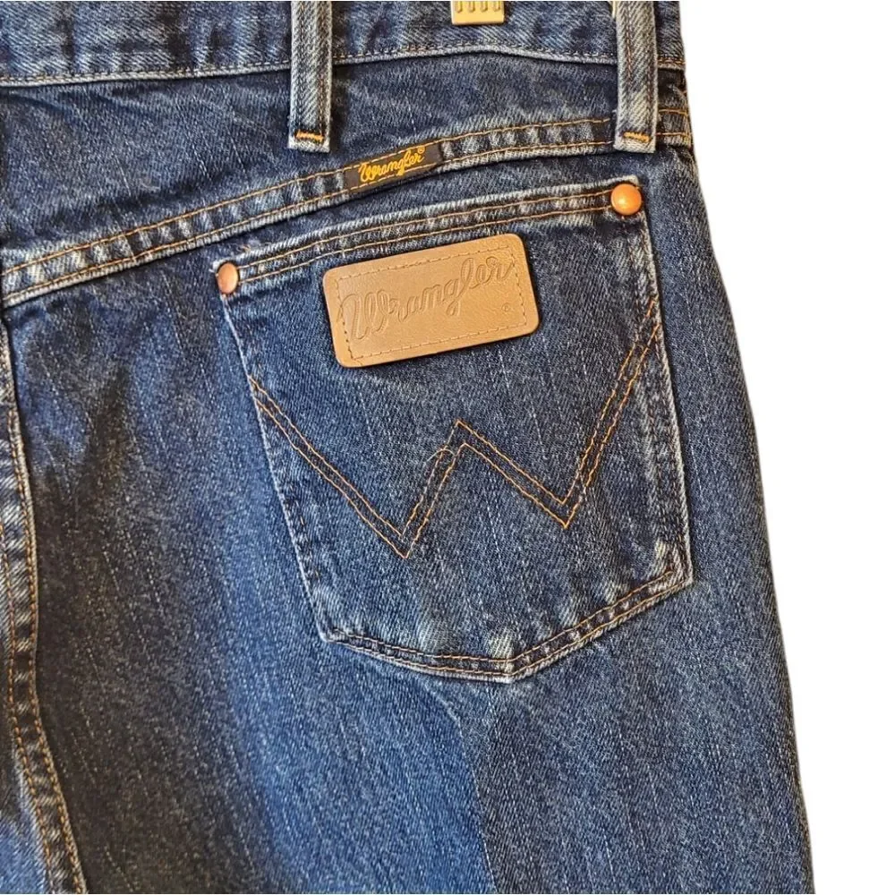 Wrangler Men's Dark Wash Straight Leg Jeans